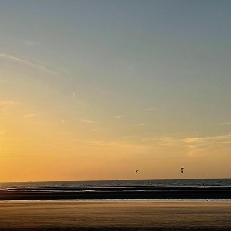Moderne Studio Aan Het Strand In Oostduinkerke-Bad Коксейде Екстериор снимка